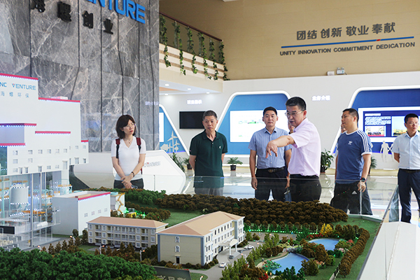 1624257254315129.jpg 建行領(lǐng)導(dǎo)參觀照片1.jpg