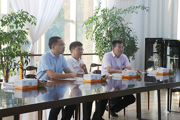 1624608505972280.jpg 咖啡吧座談.jpg